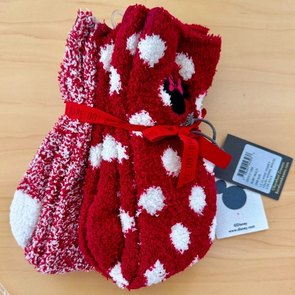 Barefoot Dreams CozyChic® Classic Disney Youth Minnie Mouse 2-pack Socks - NWT - Picture 2 of 7